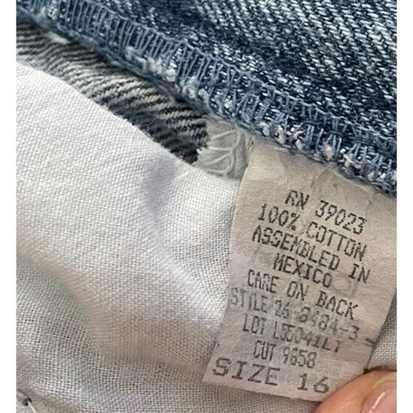 Vintage Forenza Women’s Mom Jean Shorts Cut Off Stone Wash 30” Waist‎ Y2K 90s - Picture 12 of 13